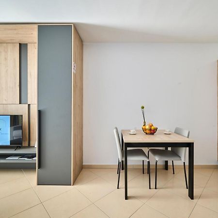 Supreme Studio Apartment Bijoux 우마그 외부 사진